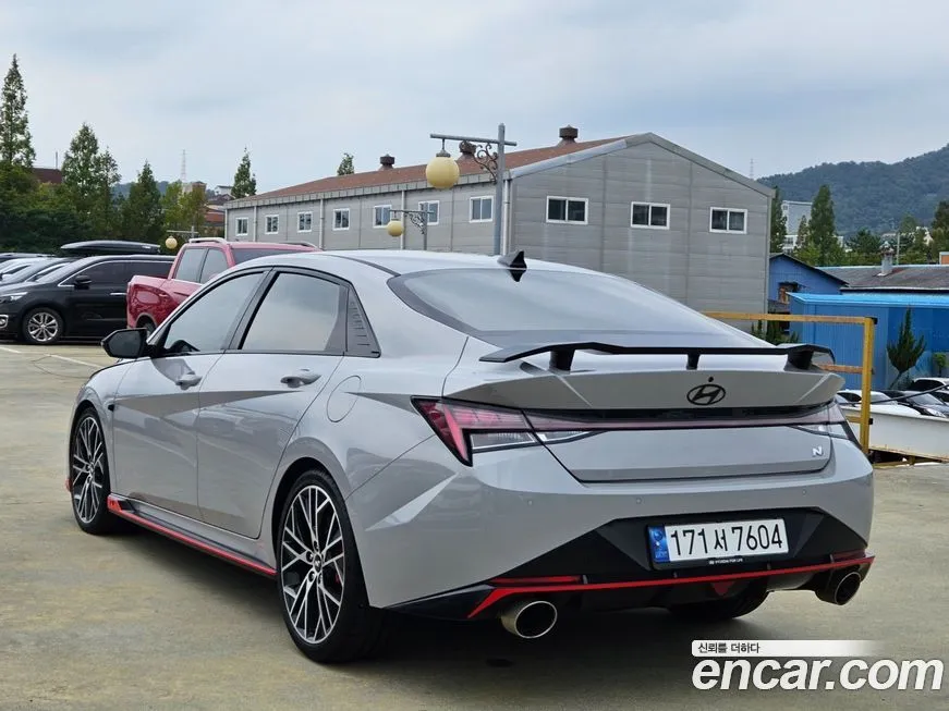 Hyundai AVANTE — фото 2