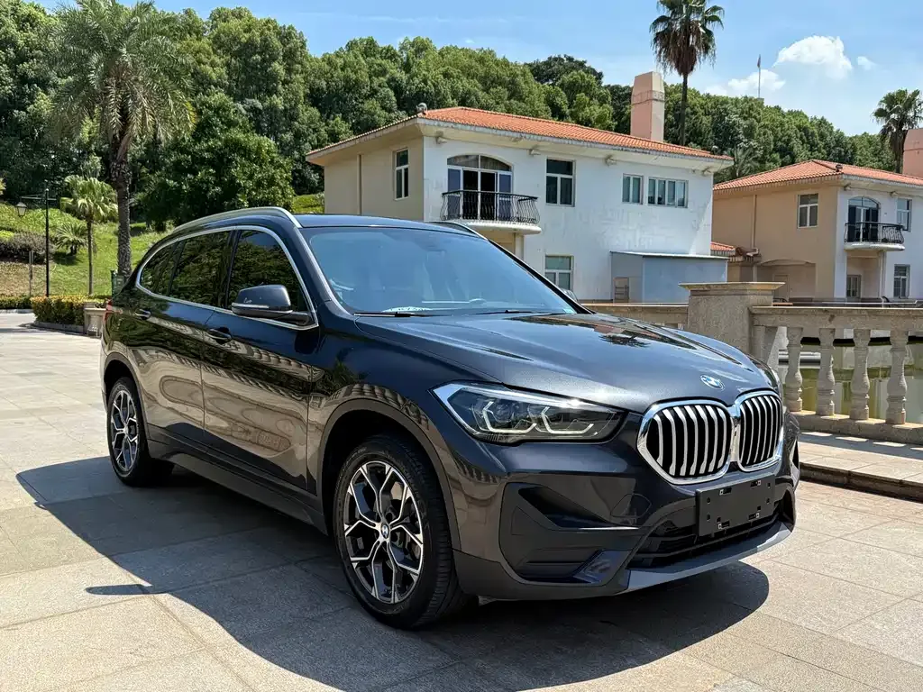 BMW X1 2021 из CN, фото 3