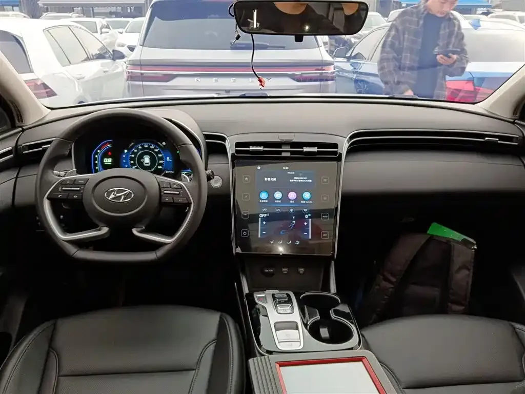 Hyundai Tucson 2024 из CN, фото 10