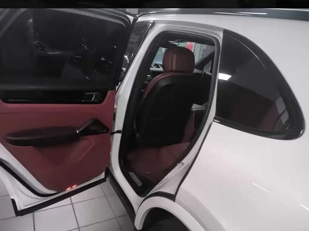Porsche Cayenne 2022 из CN, фото 3