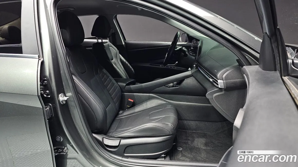 Hyundai AVANTE 2022 из KR, фото 10