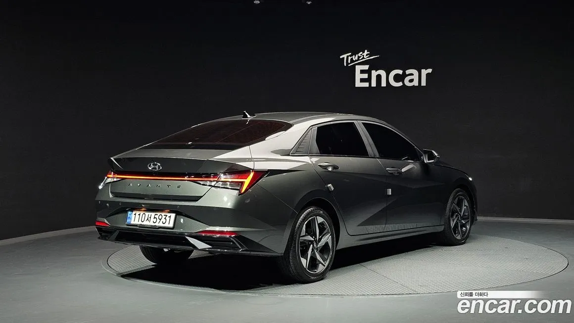 Hyundai AVANTE 2022 из KR, фото 2