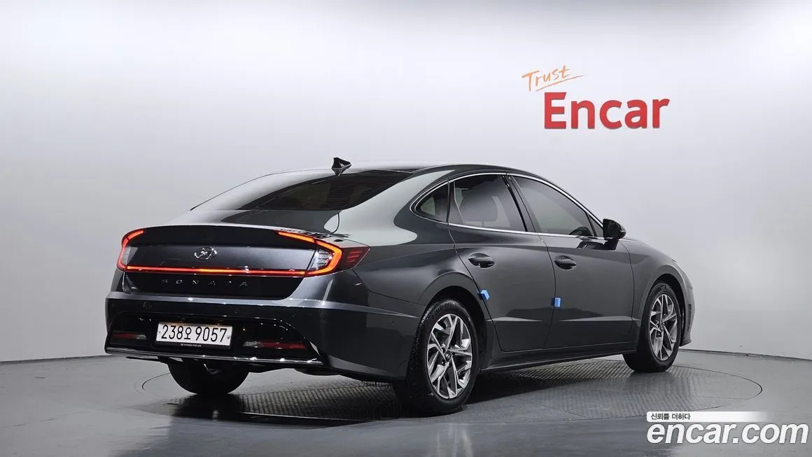 Hyundai Sonata 2022 из KR, фото 2