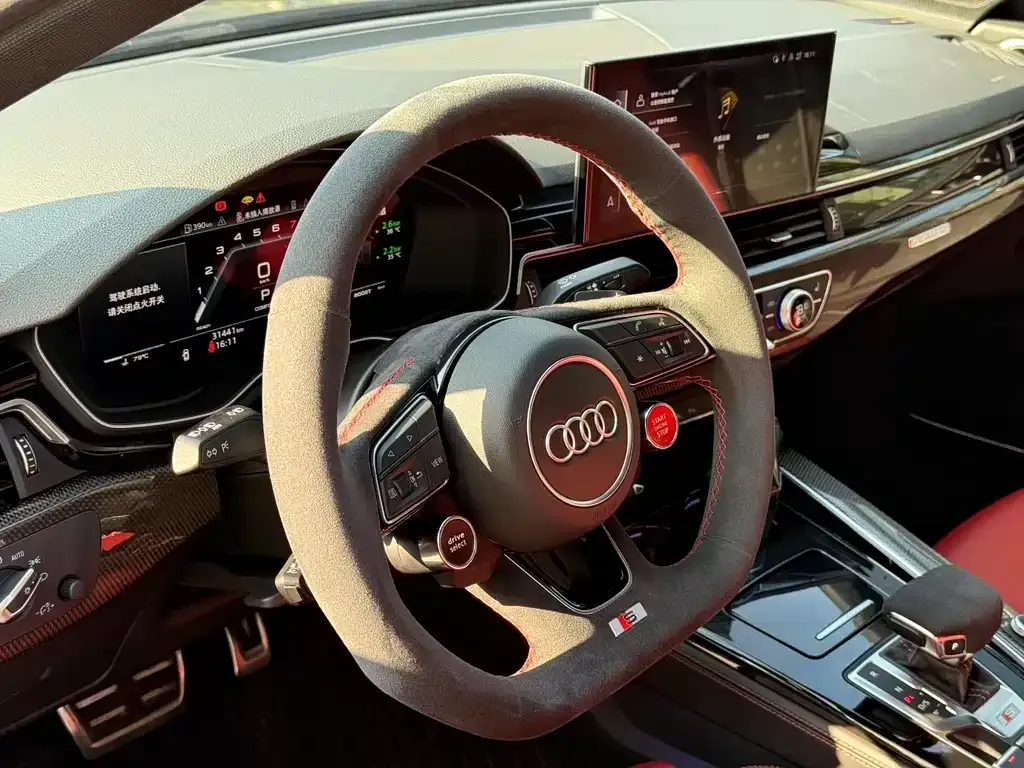 Audi S4 2023 из CN, фото 8