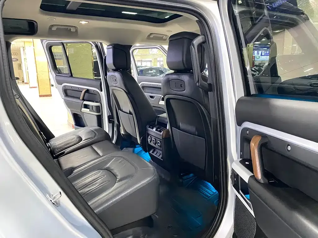 Land Rover Defender 2022 из CN, фото 8