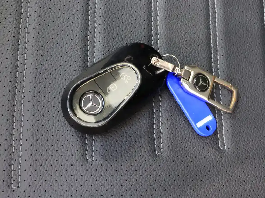 Mercedes-Benz C-Class 2023 из CN, фото 7