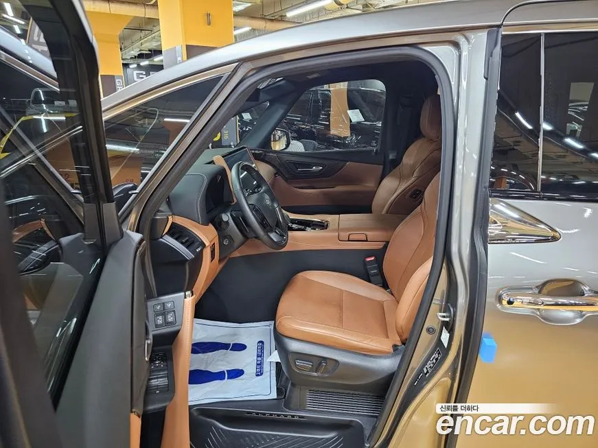 Toyota Alphard 2024 из KR, фото 7