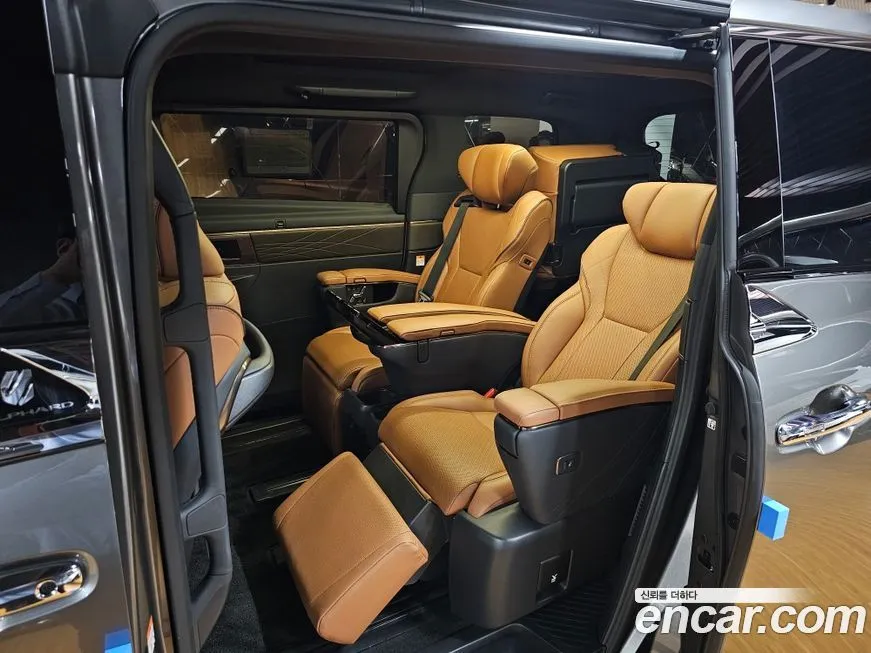 Toyota Alphard 2024 из KR, фото 8