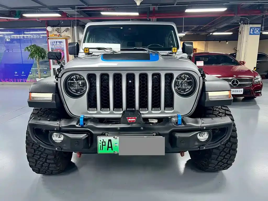 Jeep Wrangler PHEV 2021 из CN, фото 2