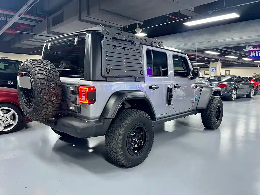 Jeep Wrangler PHEV 2021 из CN, фото 4