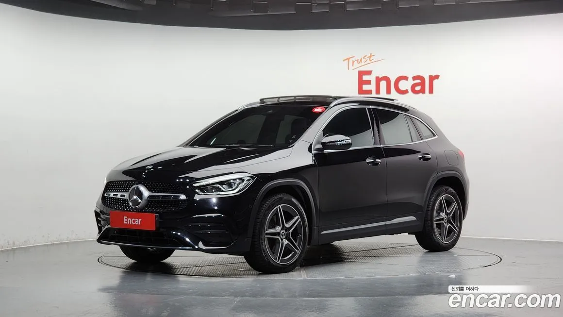 Mercedes-Benz GLA-Class — фото 1