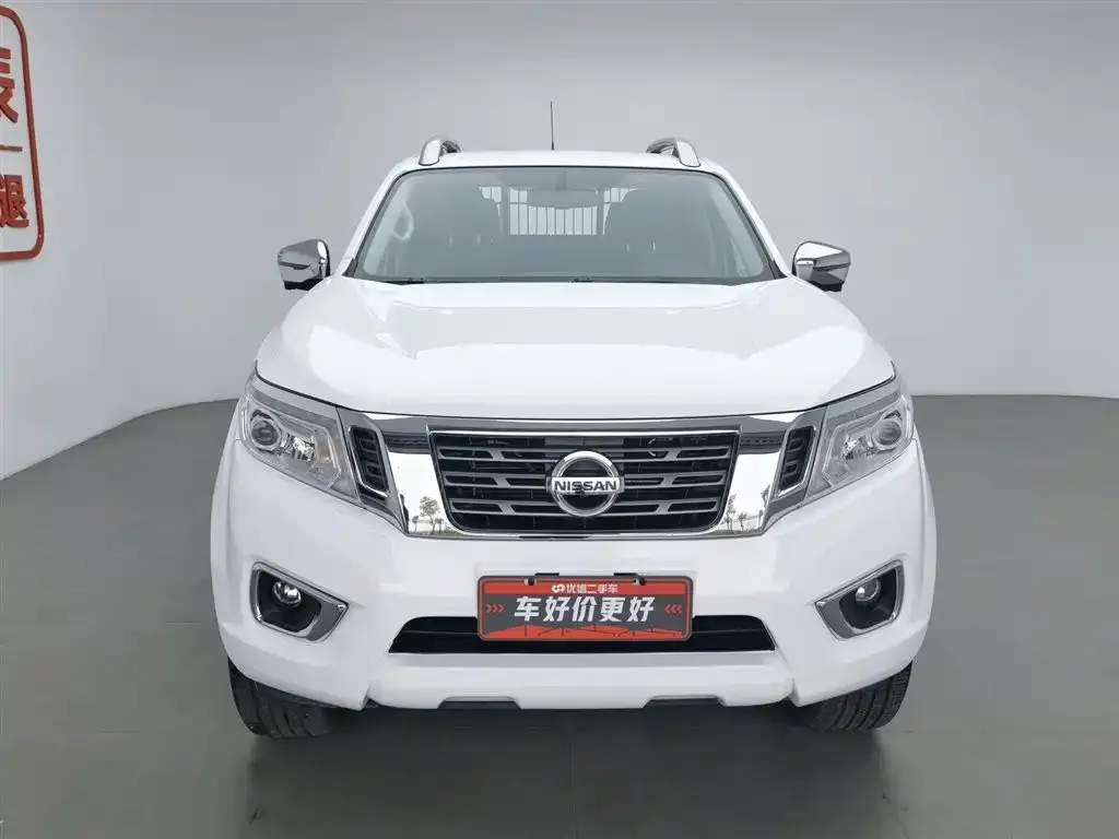 Nissan Navara 2023 из CN, фото 3