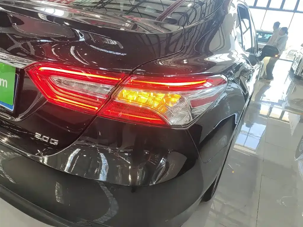 Toyota Camry 2023 из CN, фото 8