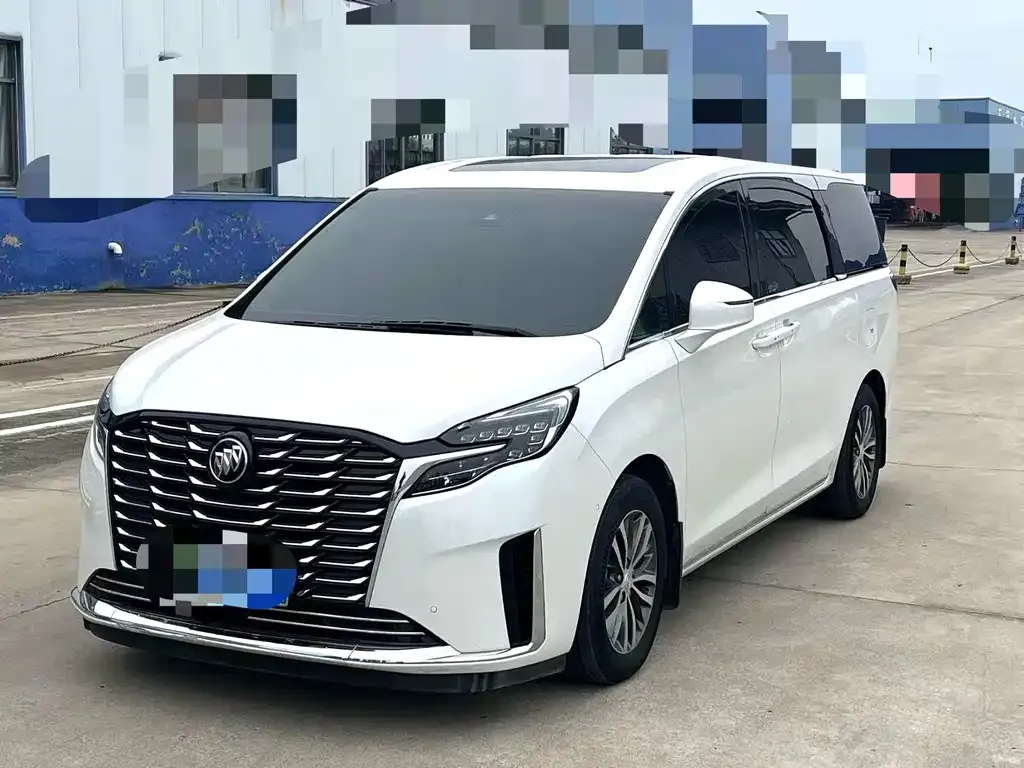 Buick GL8 2023 из CN, фото 1
