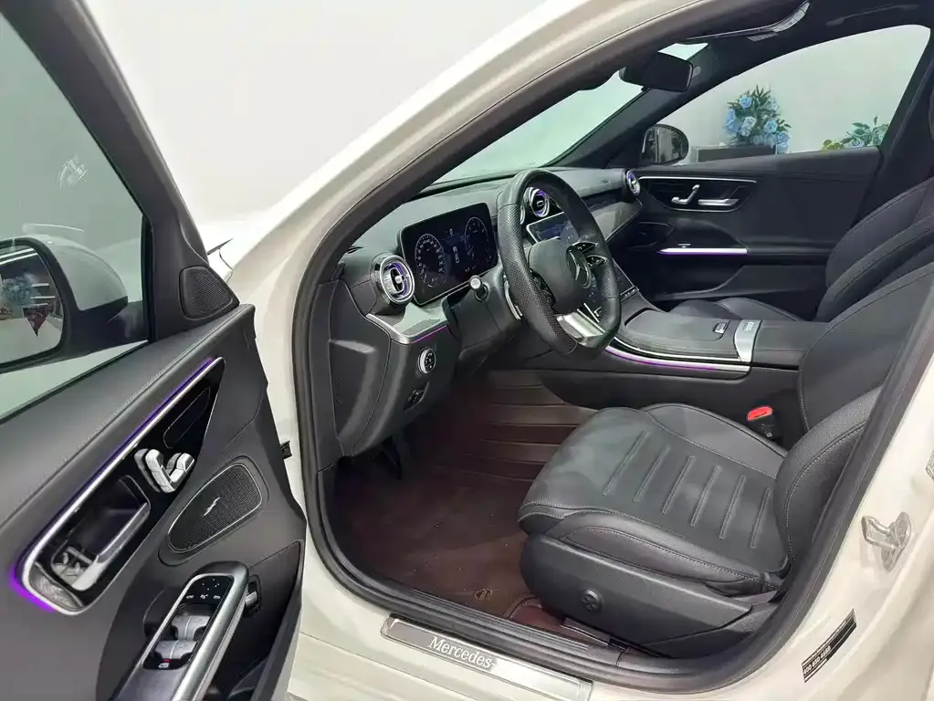 Mercedes-Benz C-Class 2023 из CN, фото 4