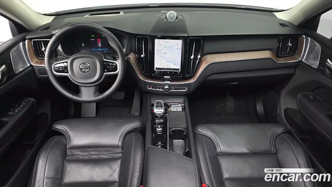 Volvo XC60 2023 из KR, фото 7