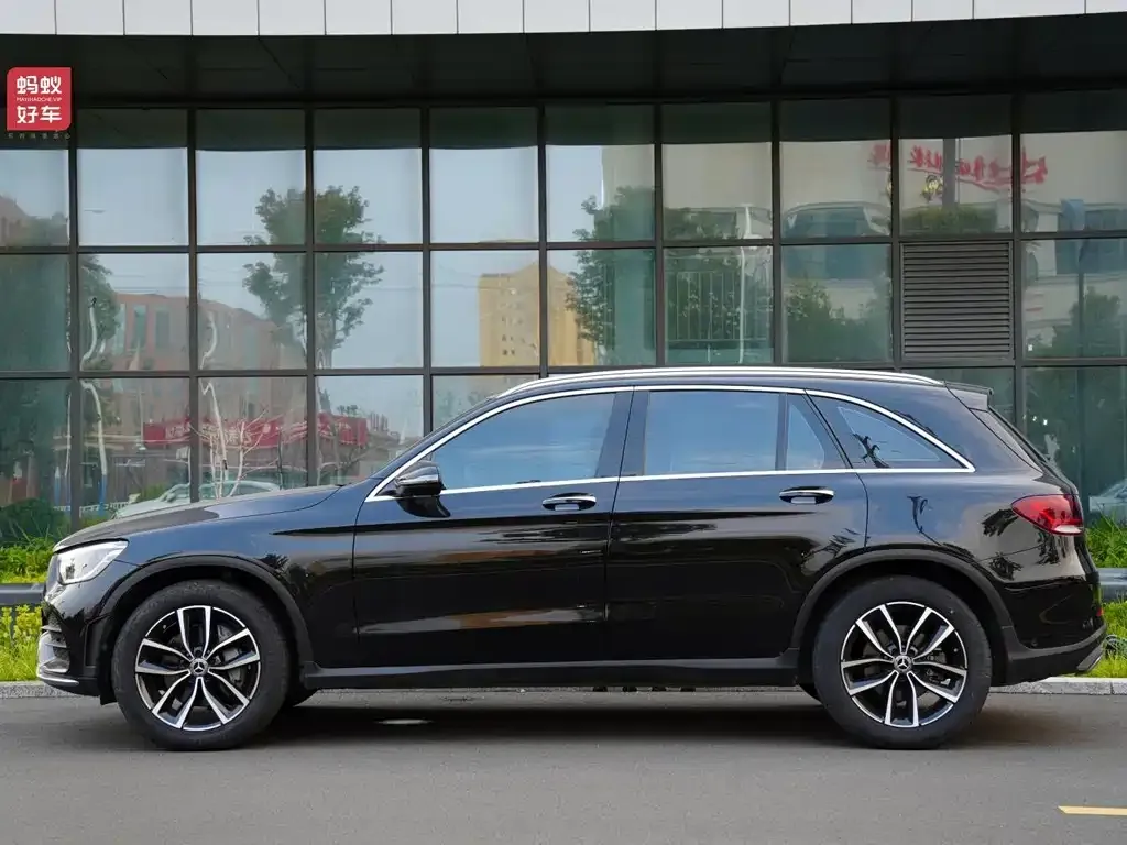 Mercedes-Benz GLC 2023 из CN, фото 3