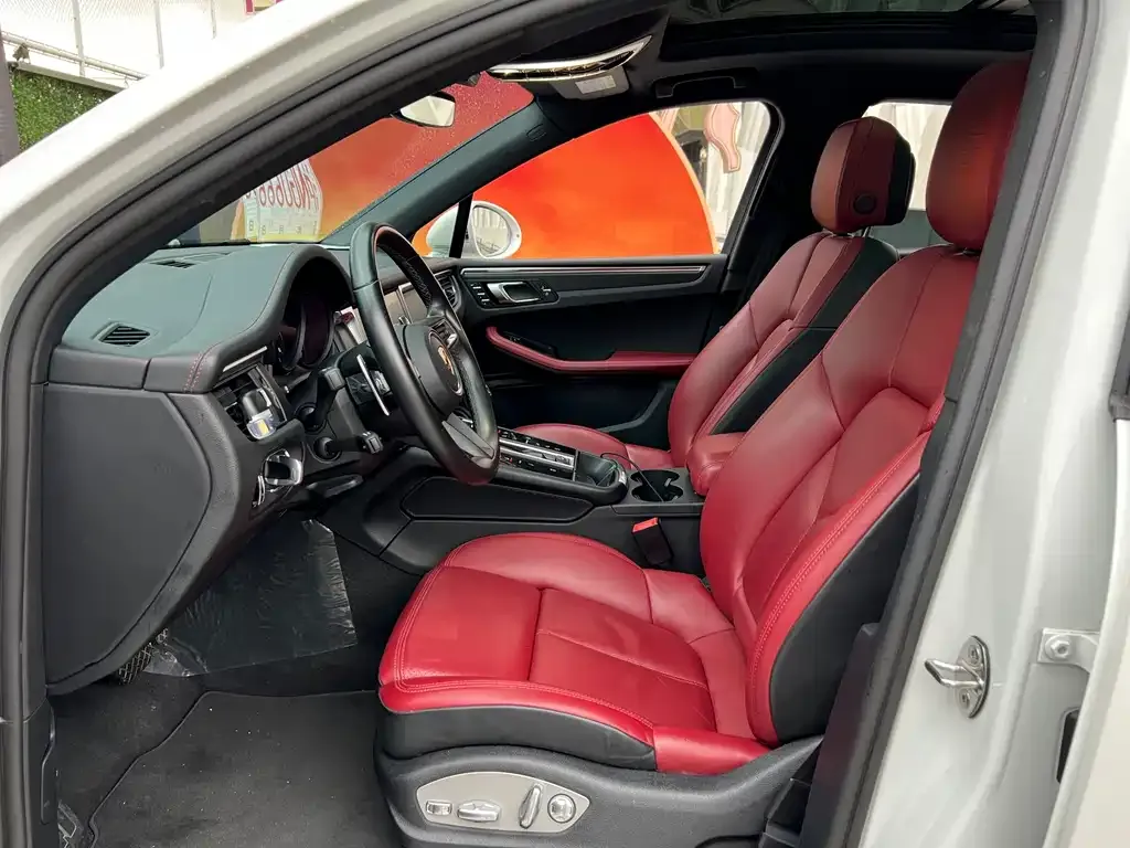 Porsche Macan 2024 из CN, фото 10