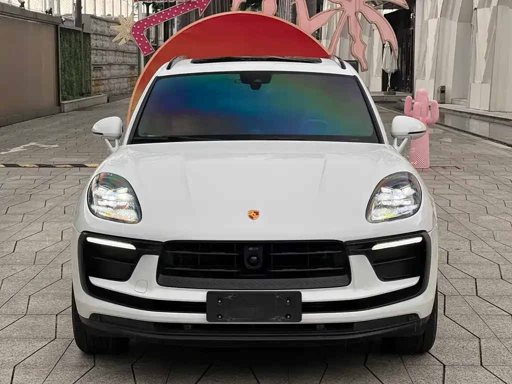 Porsche Macan 2024 из CN, фото 2