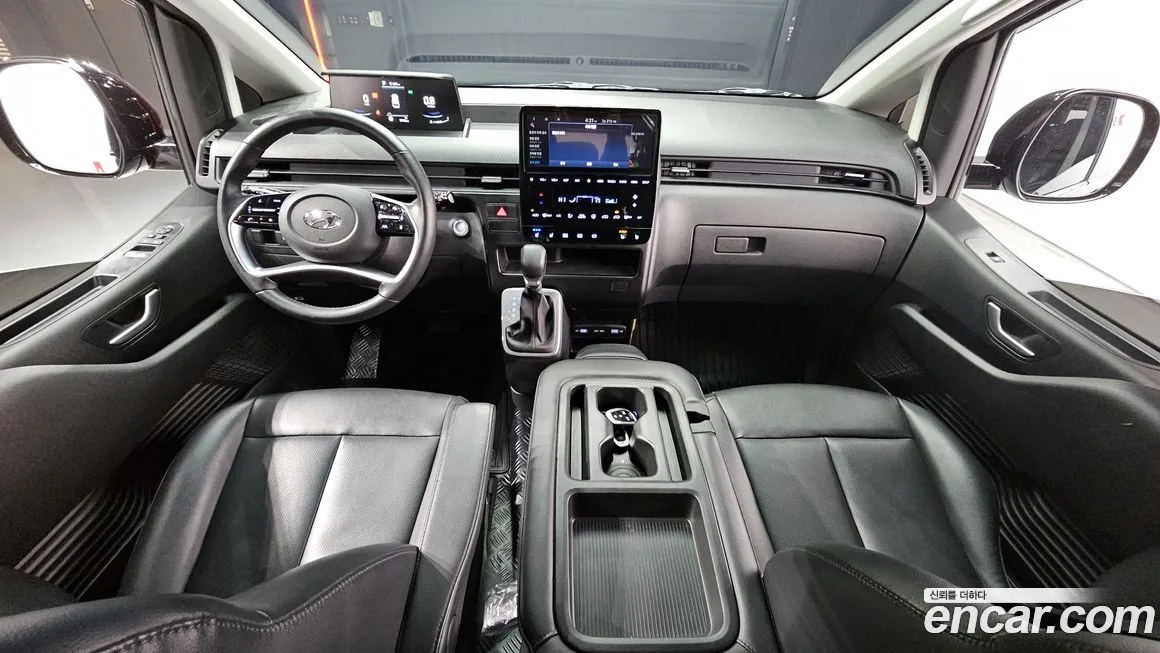 Hyundai Staria 2023 из KR, фото 7