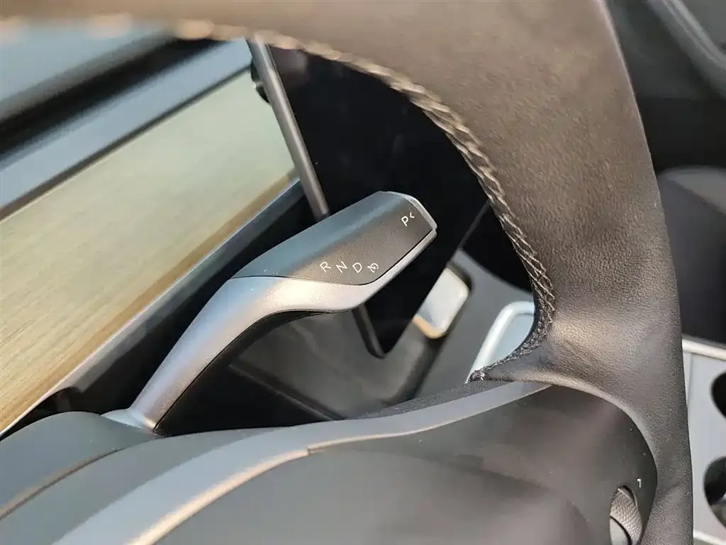 Tesla Model Y 2023 из CN, фото 7