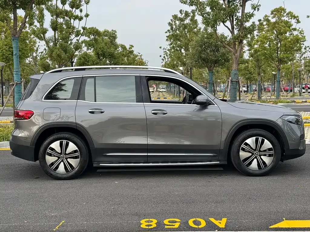 Mercedes-Benz EQB 2023 из CN, фото 8