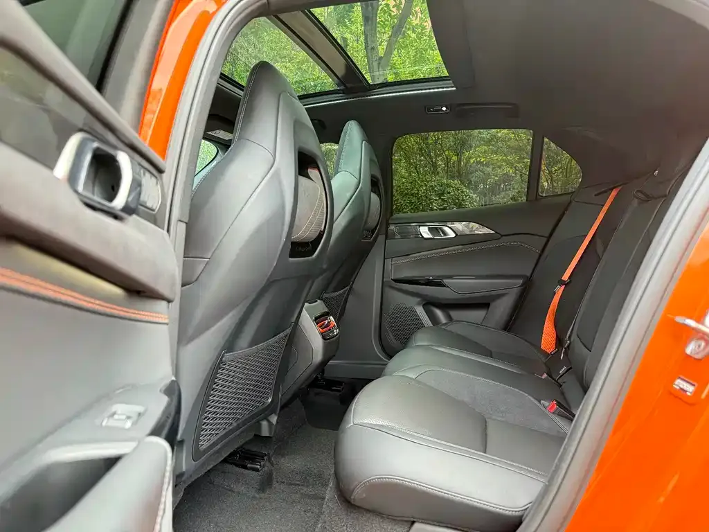 Lynk & Co 02 Hatchback 2022 из CN, фото 6