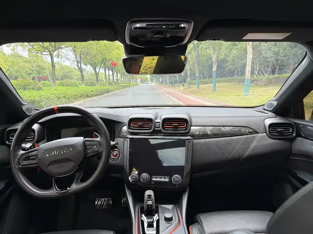 Lynk & Co 02 Hatchback 2022 из CN, фото 8