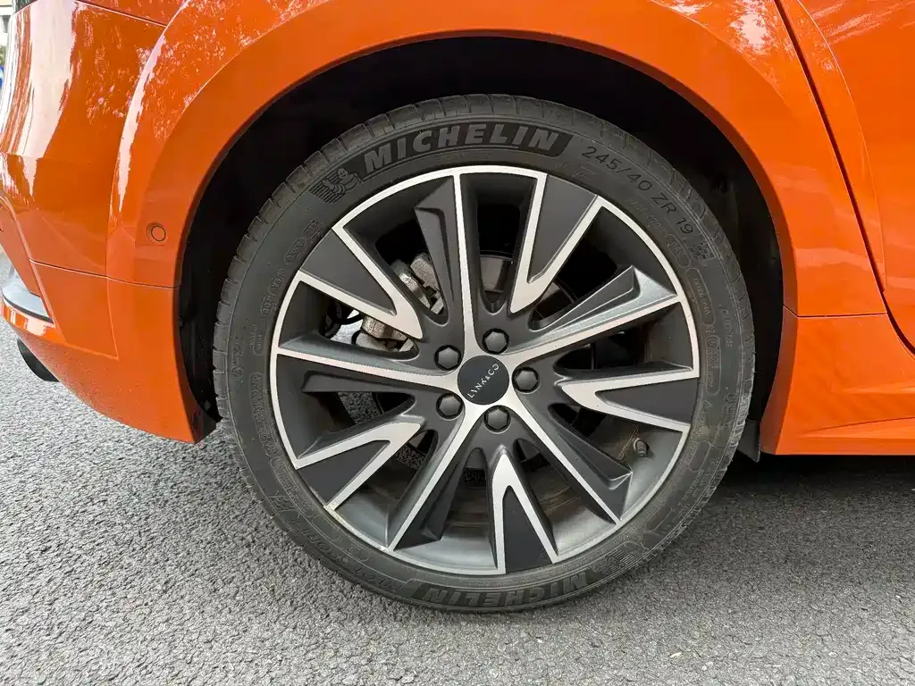 Lynk & Co 02 Hatchback 2022 из CN, фото 9