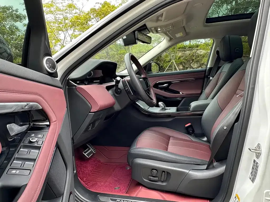 Land Rover Evoque 2024 из CN, фото 7