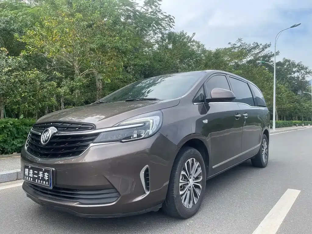 Buick GL8 2022 из CN, фото 1