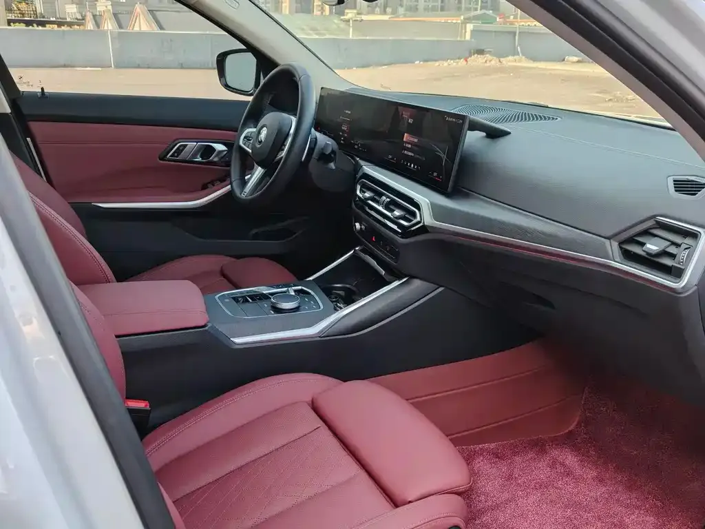BMW 3 Series 2024 из CN, фото 6