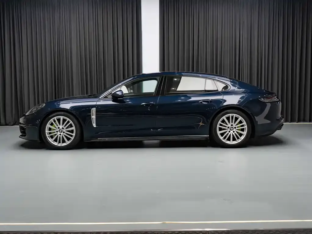 Porsche Panamera 2022 из CN, фото 3