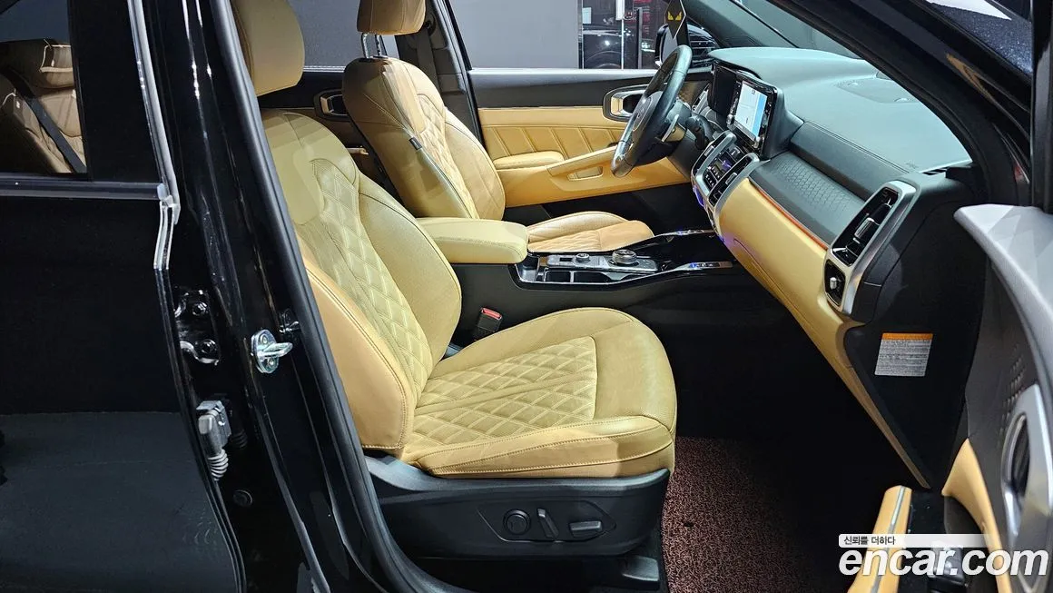 Kia Sorento — фото 10