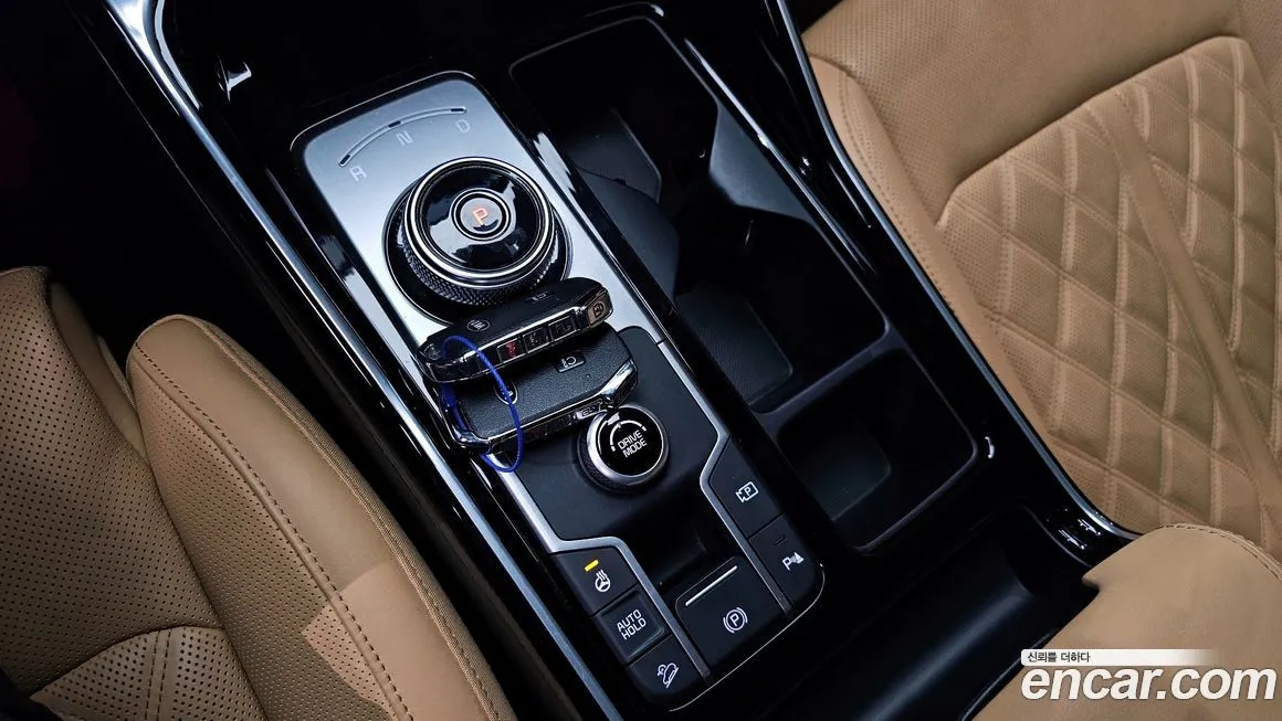 Kia Sorento — фото 9