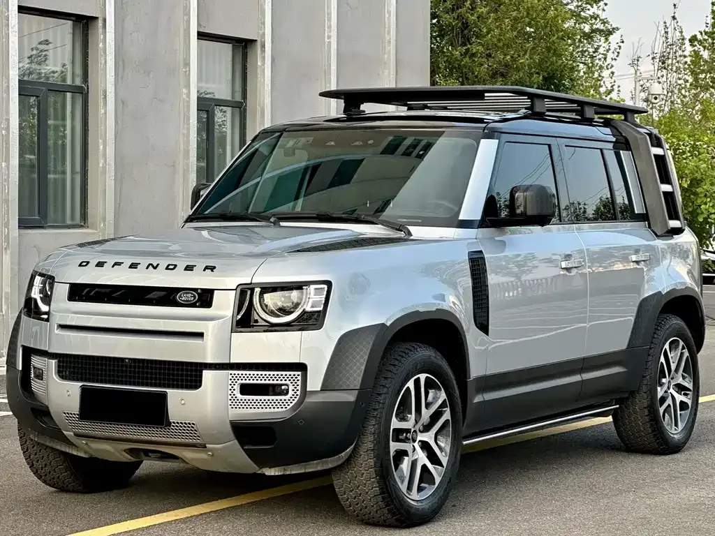 Land Rover Defender 2023 из CN, фото 2