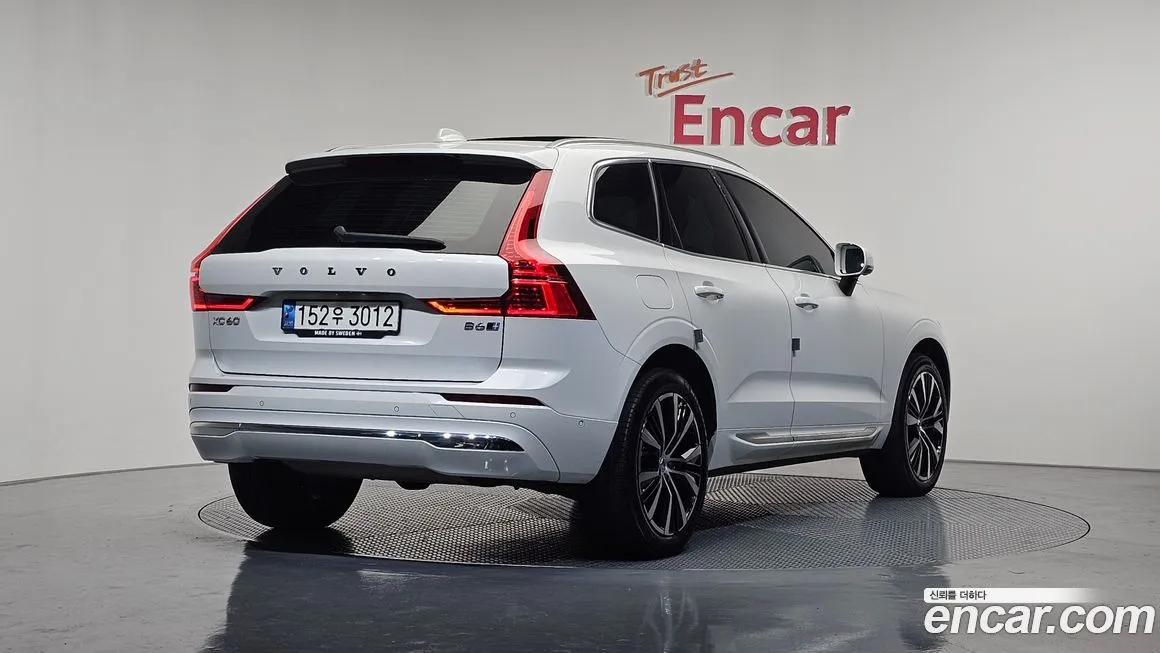Volvo XC60 2023 из KR, фото 2