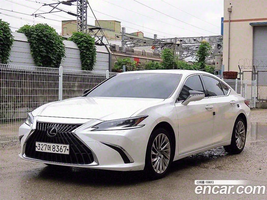 Lexus ES 2023 из KR, фото 1
