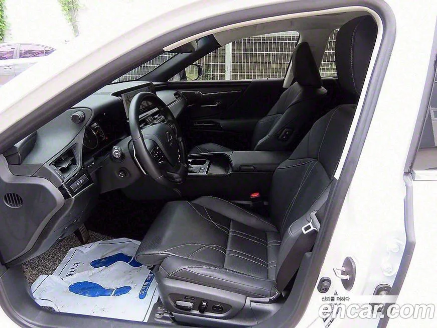 Lexus ES 2023 из KR, фото 5