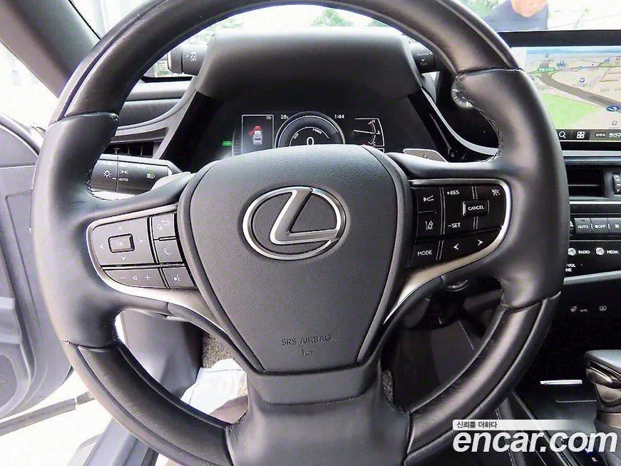 Lexus ES 2023 из KR, фото 8