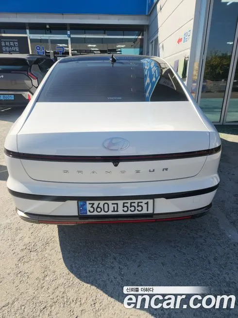Hyundai Grandeur 2023 из KR, фото 5