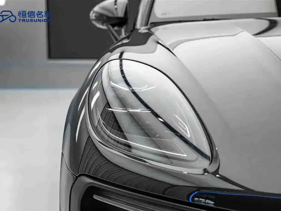 Porsche Macan 2023 из CN, фото 10