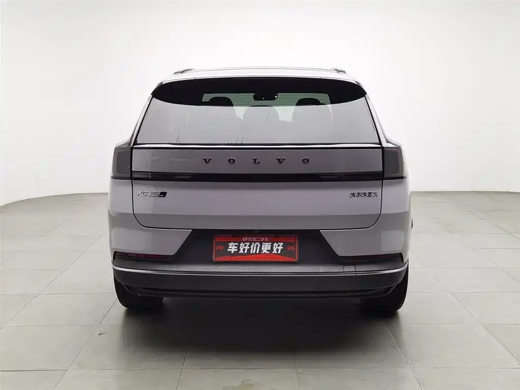Volvo XC70 Plug-in Hybrid 2025 из CN, фото 4