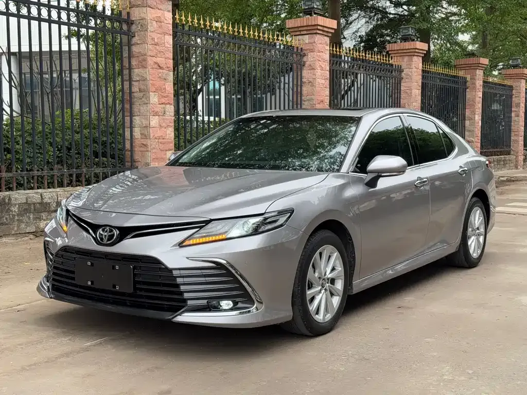 Toyota Camry 2021 из CN, фото 3