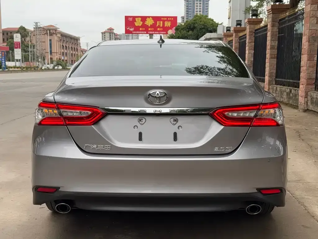Toyota Camry 2021 из CN, фото 4