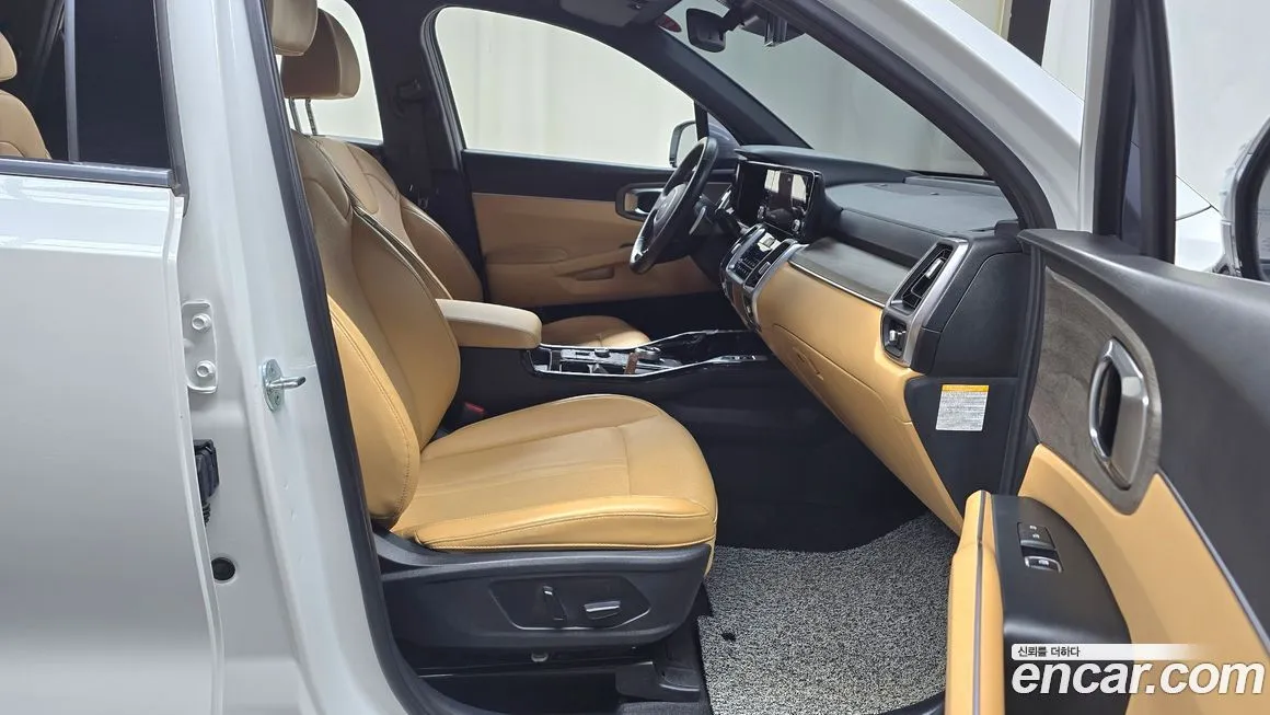 Kia Sorento — фото 10