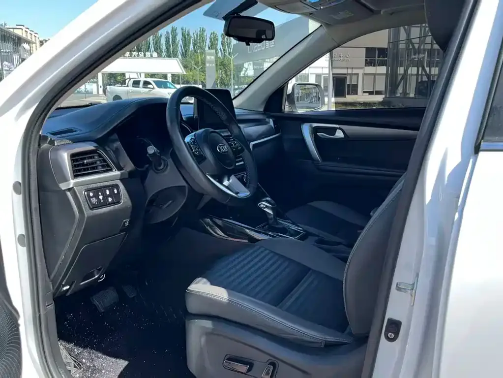 Kia Sportage — фото 4