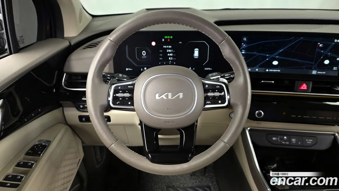 Kia Carnival — фото 10