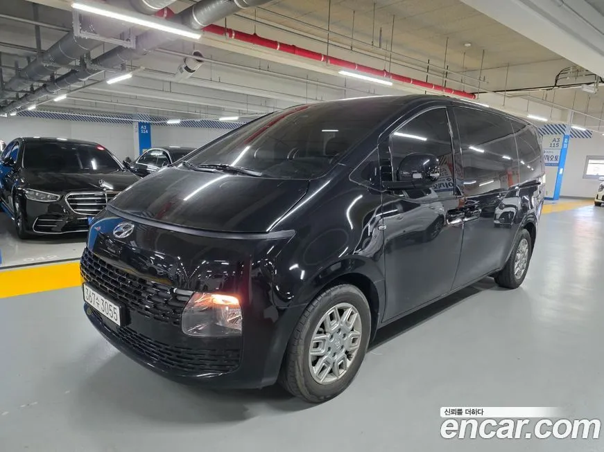 Hyundai Staria 2023 из KR, фото 1