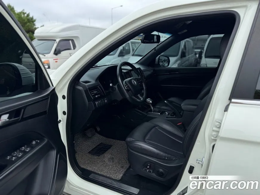 KG Mobility (Ssangyong) Rexton — фото 10